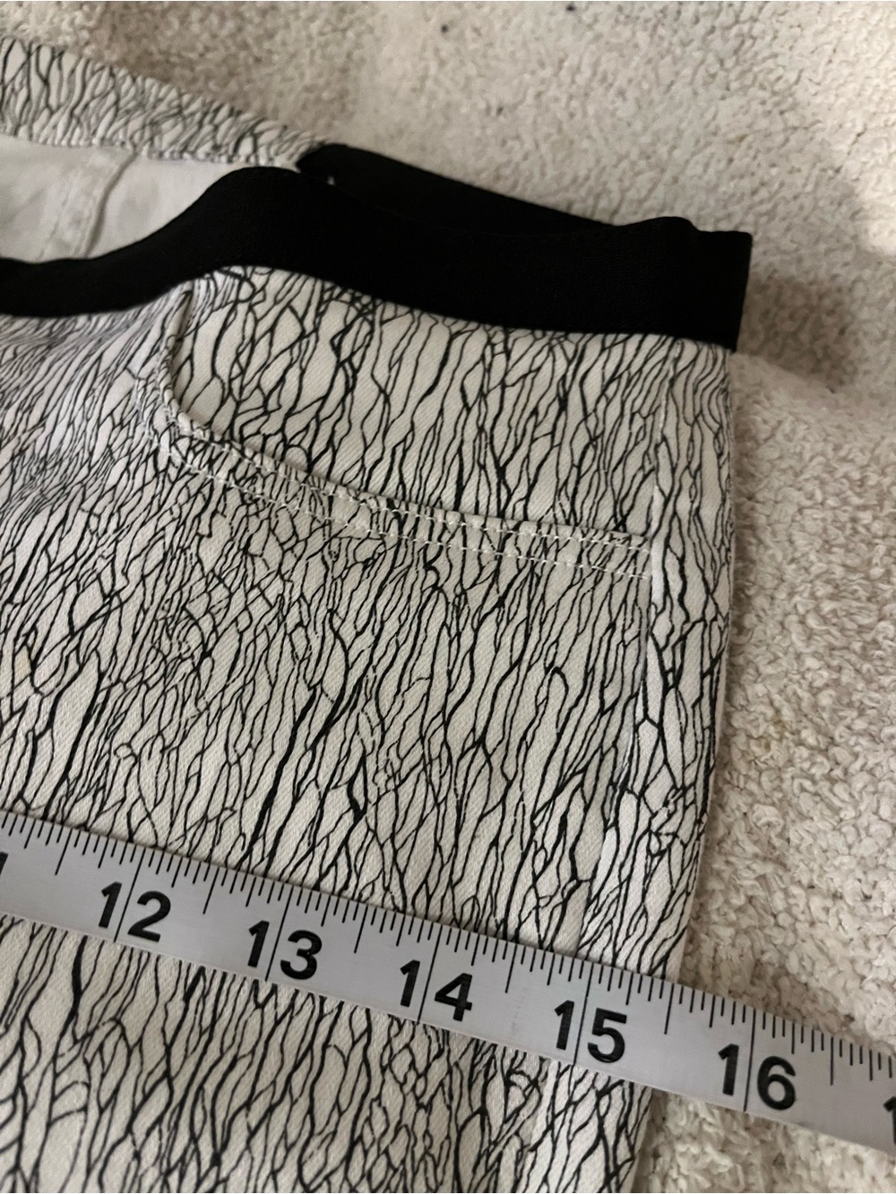 Helmut Lang Abstract Crackle Print Pull-On Slim Pants Stovepipe Black White 26 - Picture 10 of 14